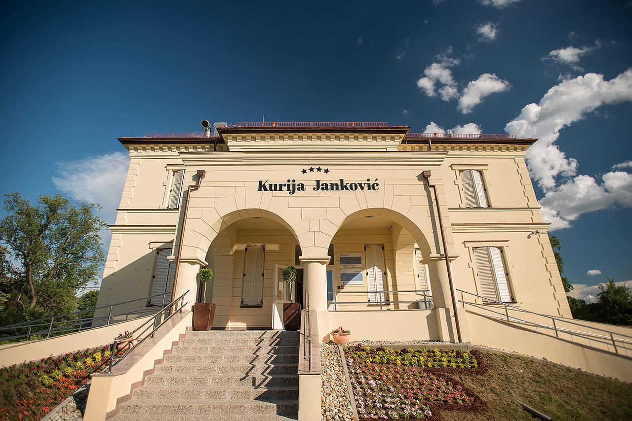 Hotel Kurija Jankovic Lukac Exterior photo